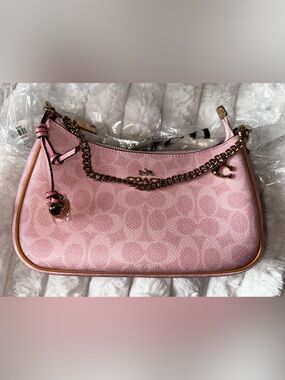 COACH powder Pink bag in TERI